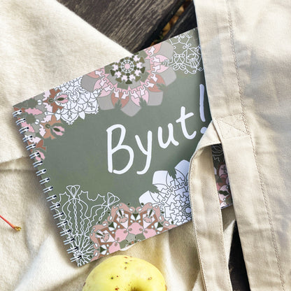Krāsojamā mandalu grāmata "Byut!"